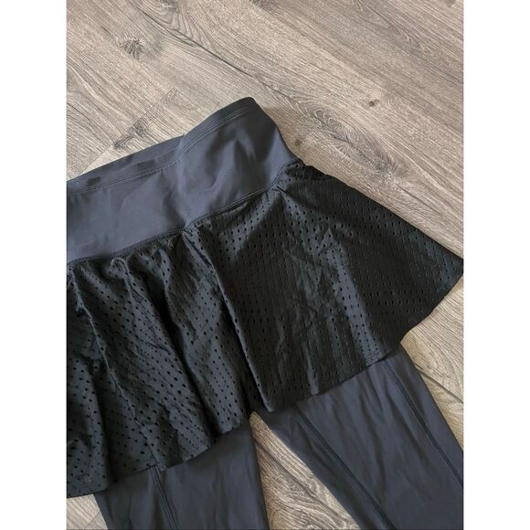 Athleta Women Pull On Legging Skirt Pants Polyester Black Size M A-Game 2 in 1 - Picture 4 of 5